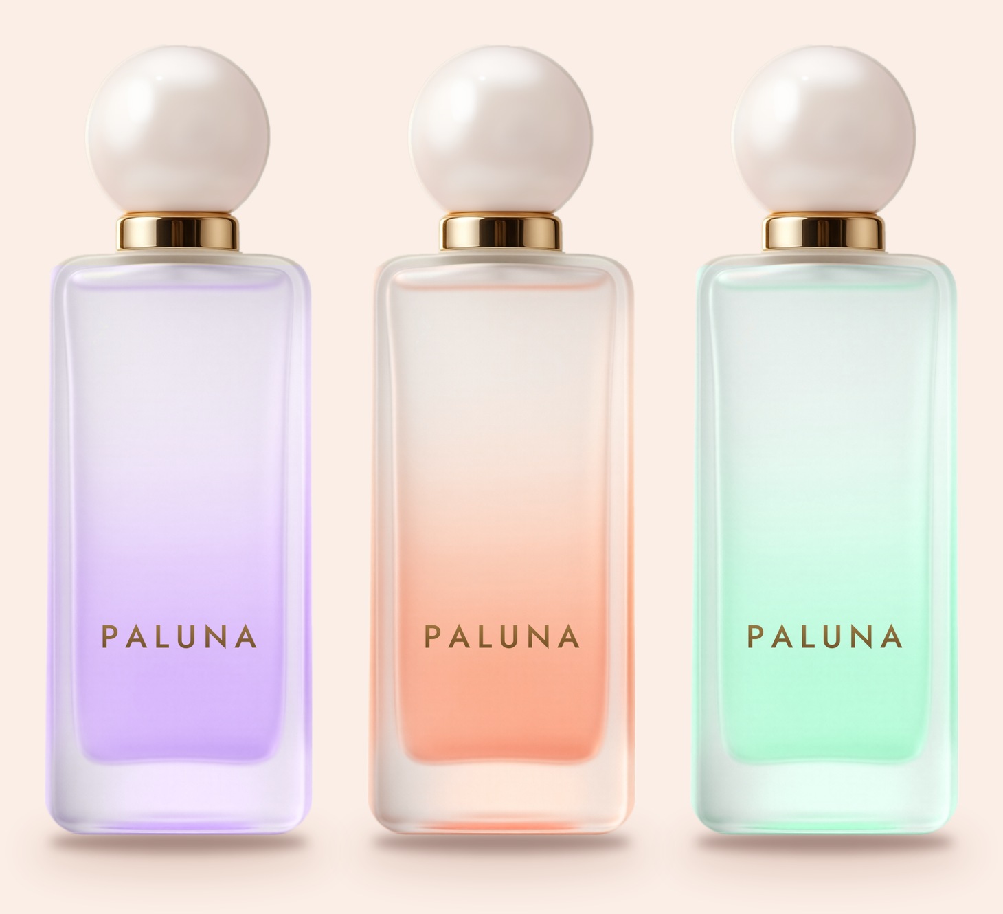 PALUNAの3つの香りのボトルが並ぶ様子
